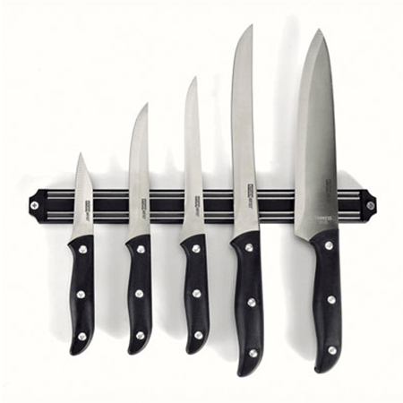 Comment créer un line-up avec une barre aimantée et vos couteaux de cuisine
